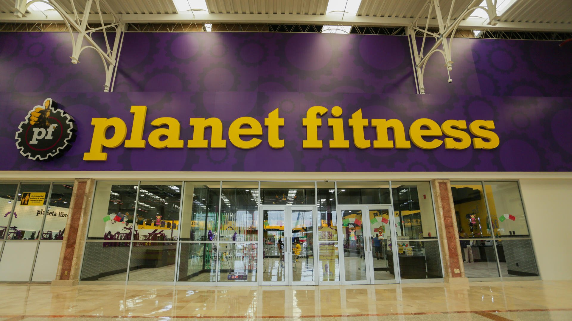 tryspree-get-a-free-hyromassage-workout-at-planet-fitness-for-free