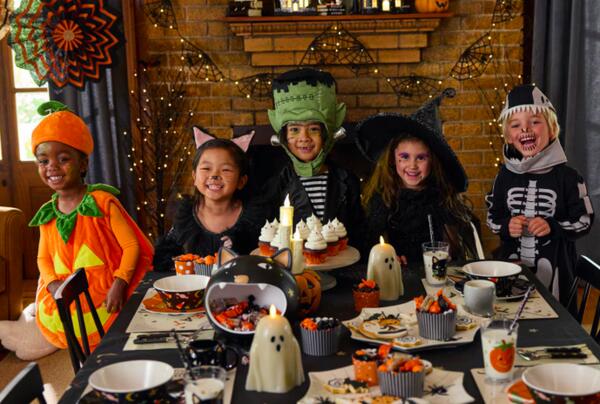 Spooktacular Fun Awaits! Join the Free Halloween Craft & Costume Party at Pottery Barn Kids!