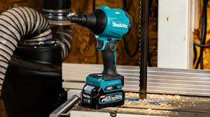 Top Performance, No Cost: Free Makita XGT® Dust Blower!