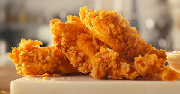 Crunch Time! Free 3-Piece Chicken Tenders at Hardee's Today!