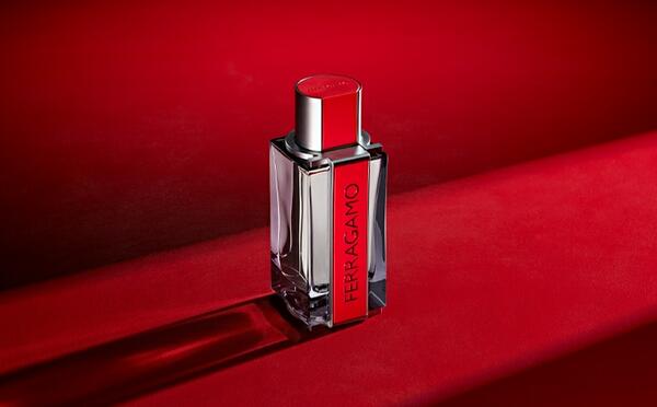 Experience the Allure of Salvatore Ferragamo Red Leather Scent!