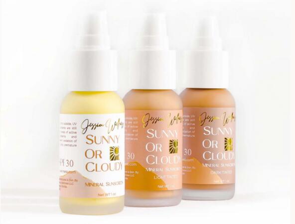 Sun Protection Essentials: Free Sunscreen Samples from Jessica Wellness!