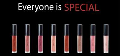 Shiny, Smooth Lips – Get a Free Lip Gloss + Free Shipping!