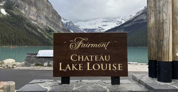 Experience the Beauty of Lake Louise: Win a Stay at the Fairmont Chateau!